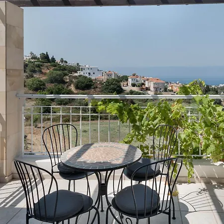 Phaedrus Living Seaview Hilltop Maisonette