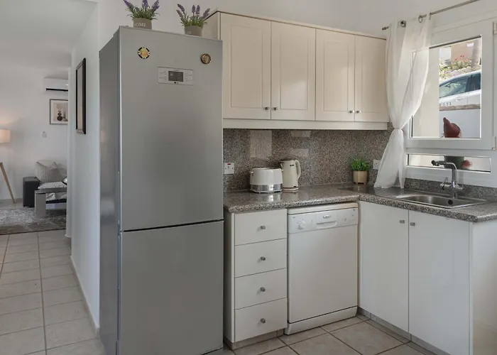 Holiday home Phaedrus Living Seaview Hilltop Maisonette *