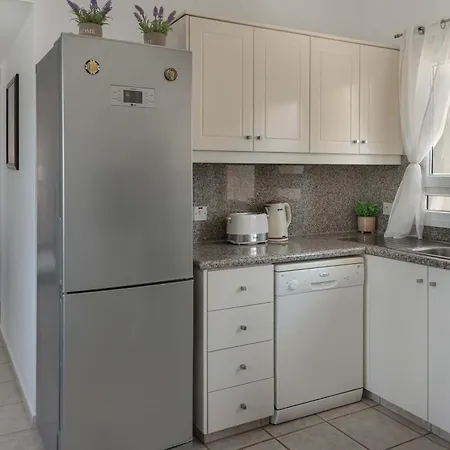 펜션 Phaedrus Living Seaview Hilltop Maisonette *